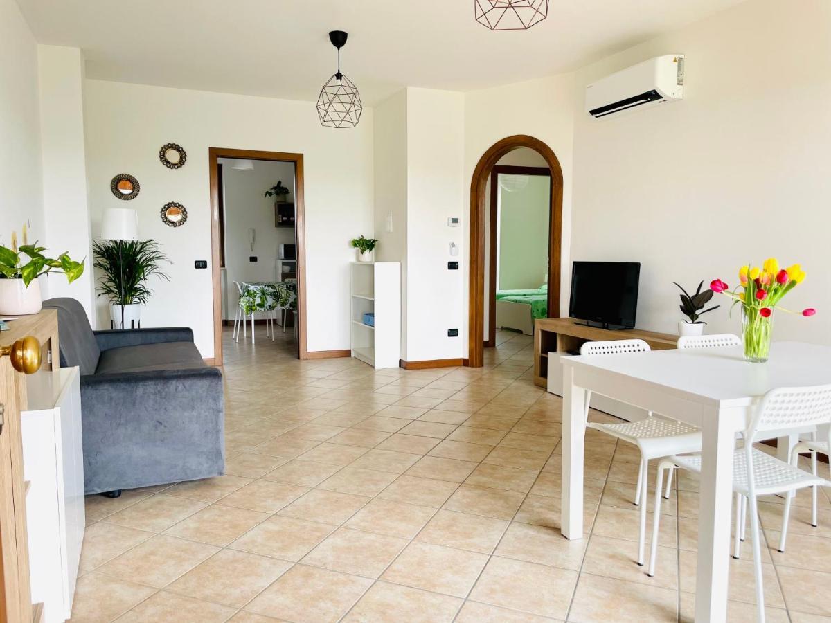 Appartement Il Fienile Di Manerba à Manerba del Garda Extérieur photo