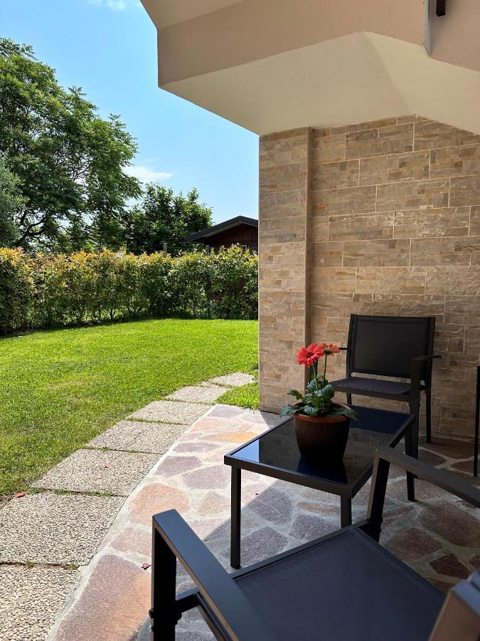 Appartement Il Fienile Di Manerba à Manerba del Garda Extérieur photo