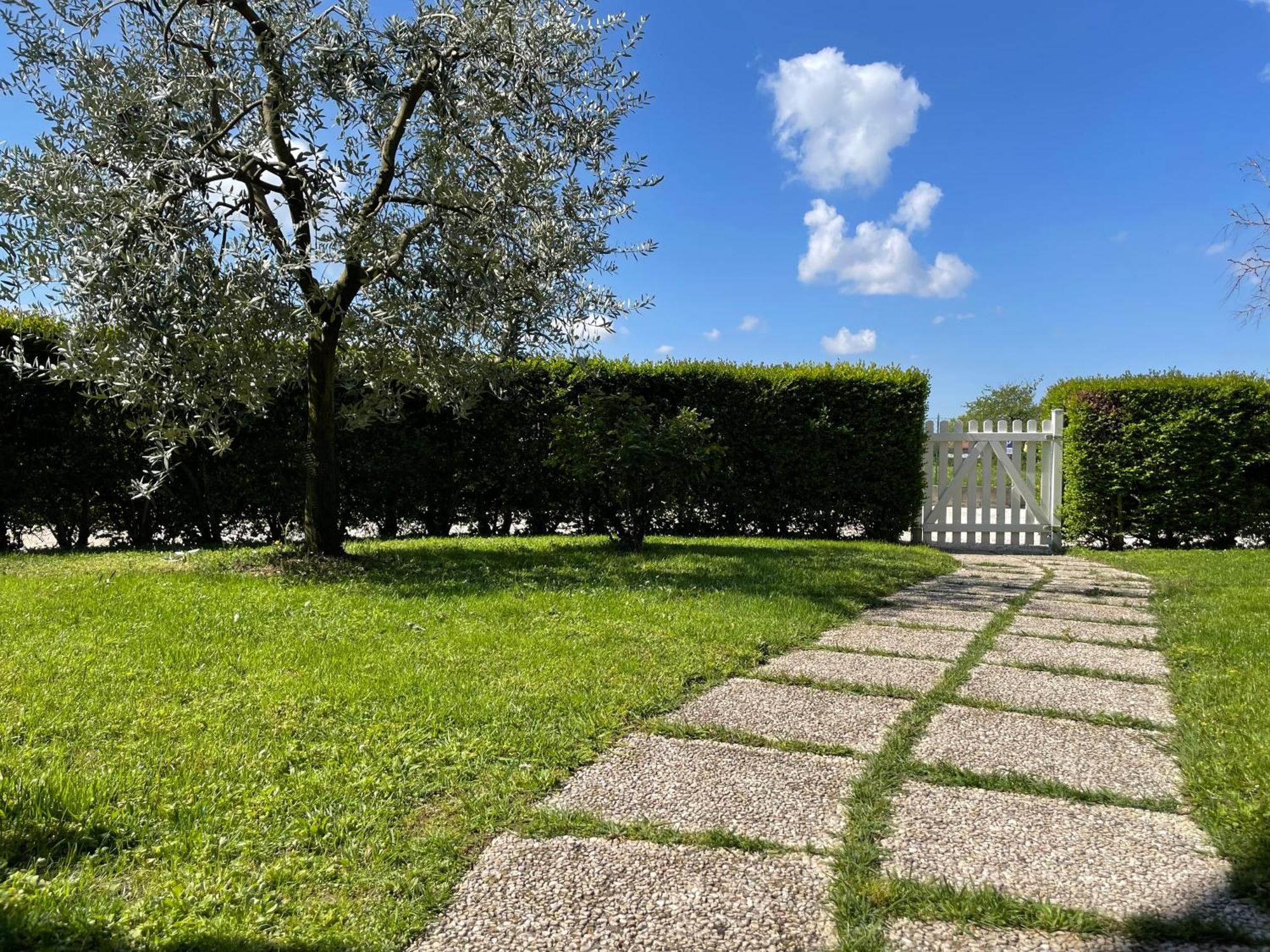 Appartement Il Fienile Di Manerba à Manerba del Garda Extérieur photo