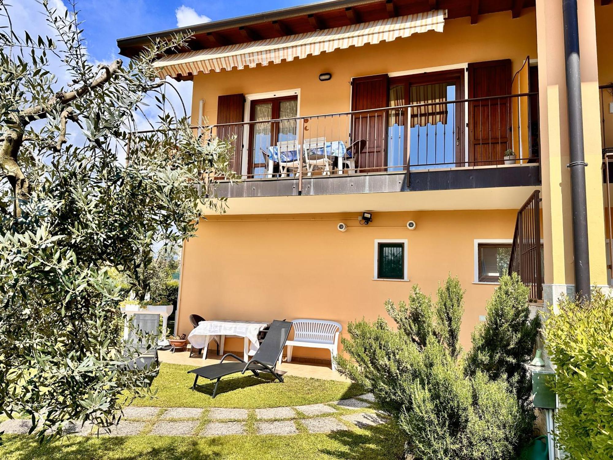 Appartement Il Fienile Di Manerba à Manerba del Garda Extérieur photo